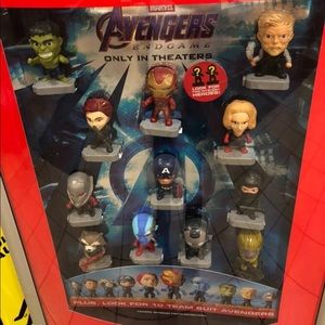 AVENGERS ENDGAME 5 of TOY COLLECTION